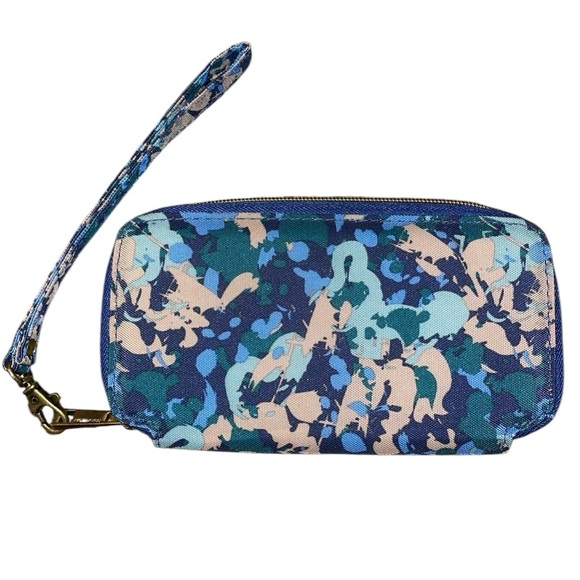 Travelon Blue Pattern Wristlet Wallet - Picture 4 of 9
